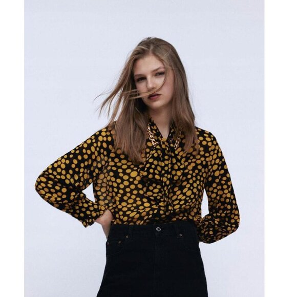 ZARA BLACK SHIRT WITH YELLOW POCKETS TIES  Size M NEW WITH TAG! - Picture 1 of 6